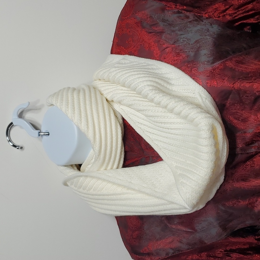 AllSaints Travelling Rib Infinity Scarf Chalk White NWT